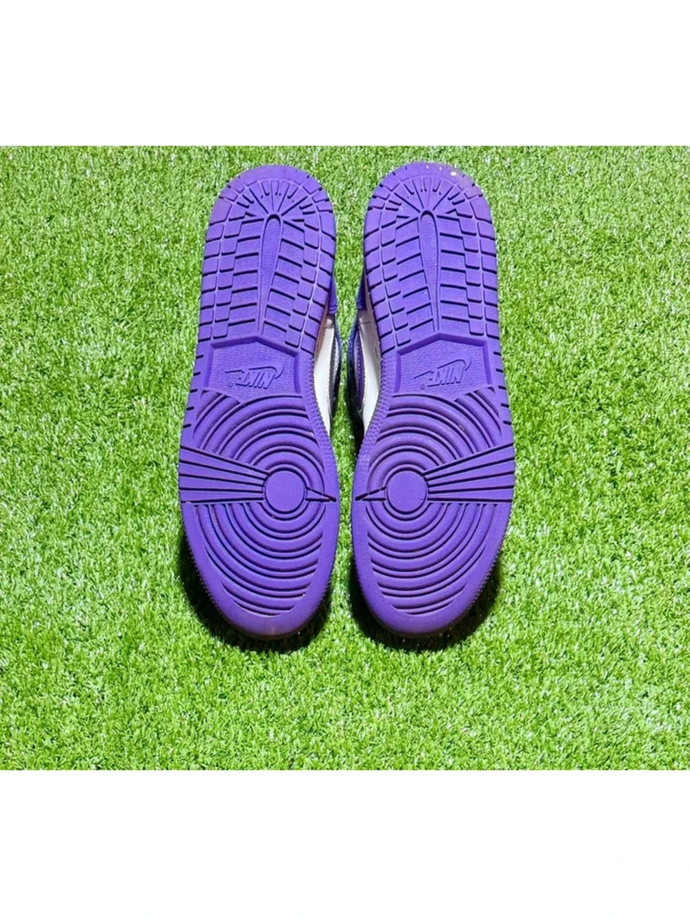 Air Jordan 1 Mid GS Purple White – Size 5.5Y / Women’s 7